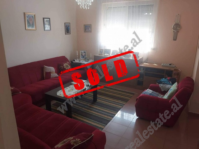 Apartament 1+1 per shitje ne zonen e Brrylit, Tirane